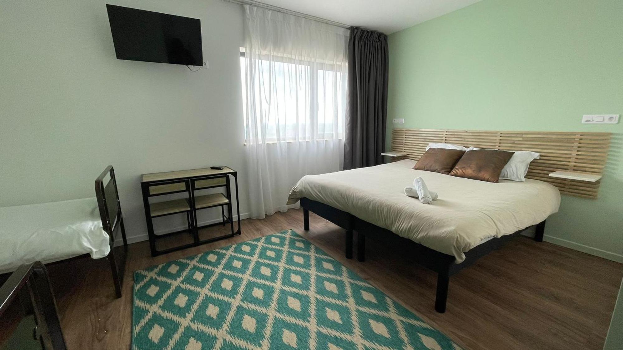 Auberge Du Fort Pelissier Pont-Saint-Vincent Екстериор снимка